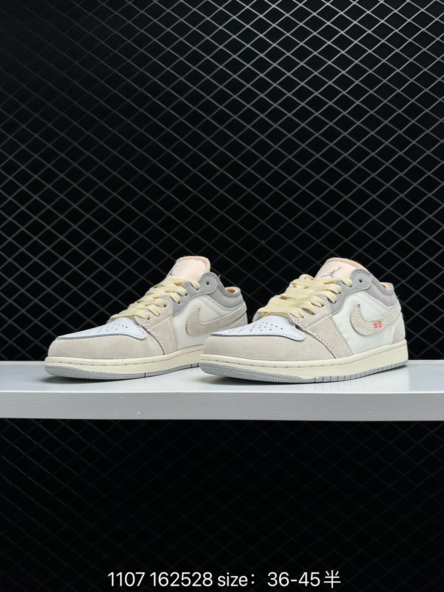 Air Jordan 1 Low SE Craft 